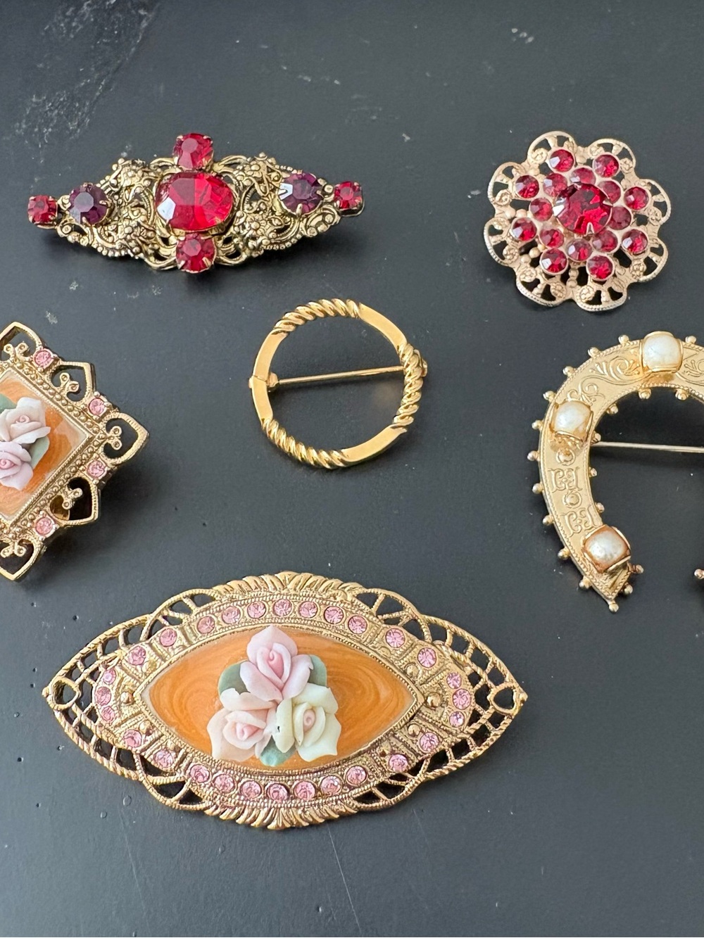 Lot of Vintage Gold Tone Brooches